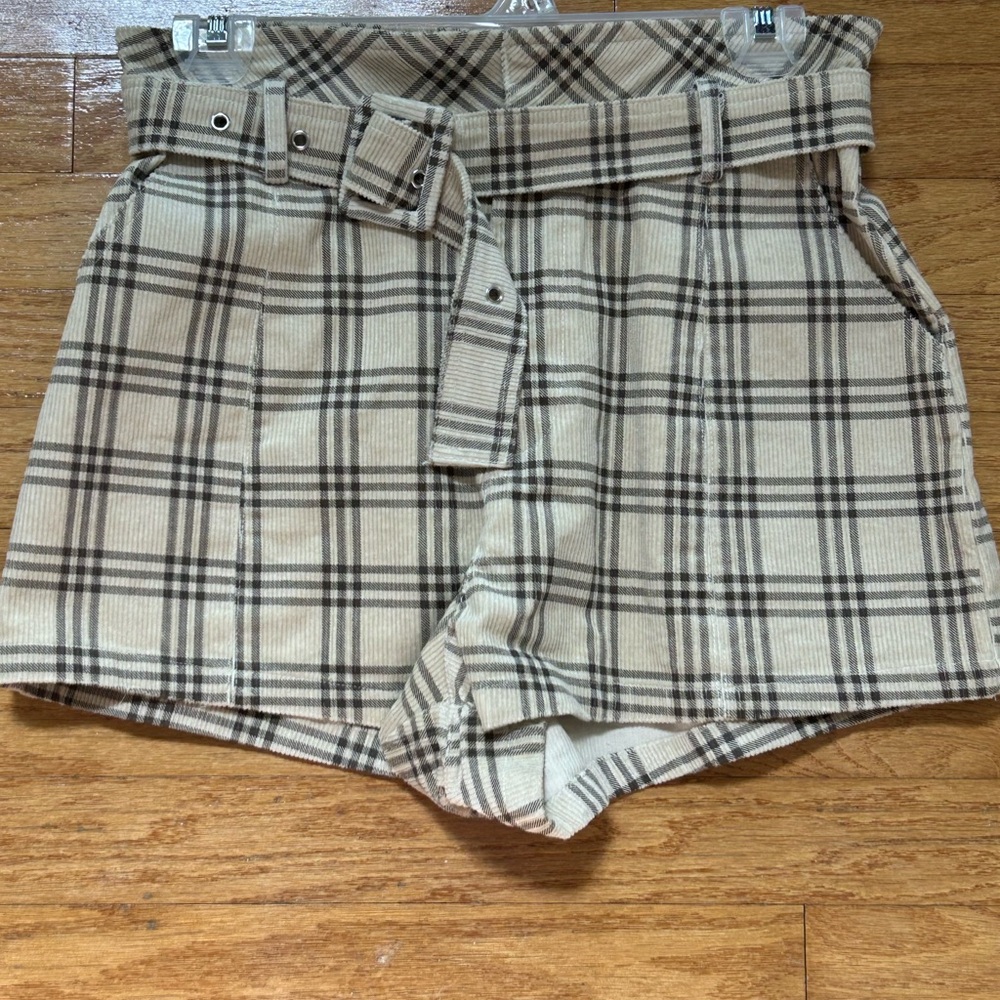 Altar'd State Plaid corduroy high waisted belted shorts Small NWOT NEVER WORN